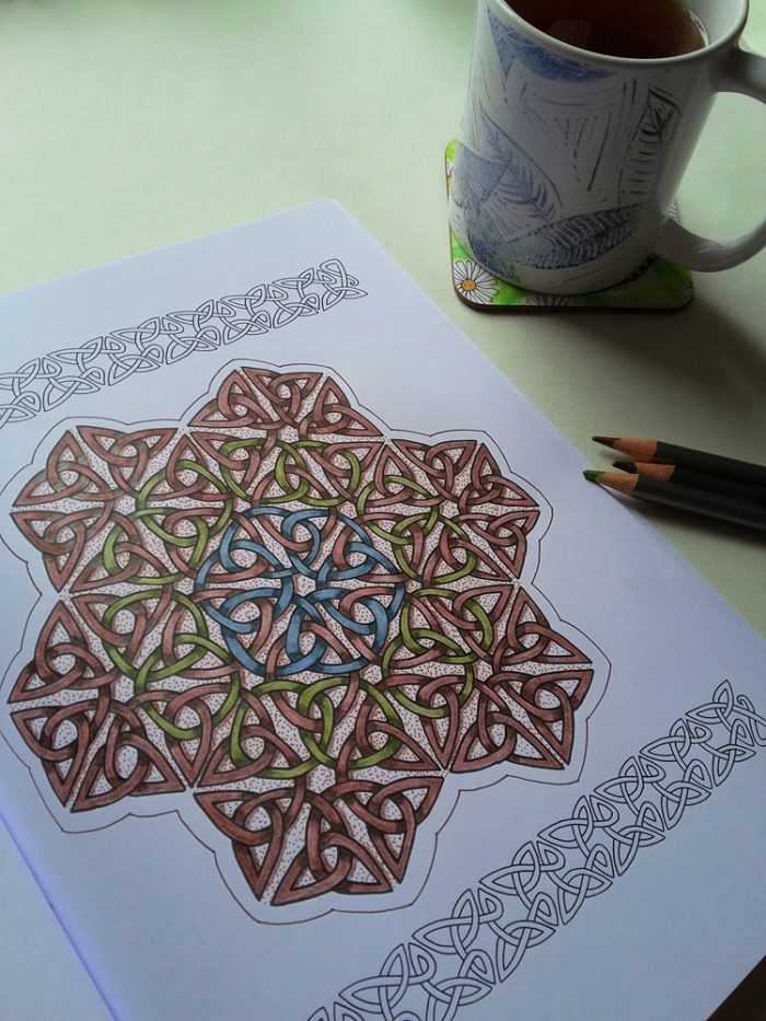 Celtic Knotwork Colouring Book